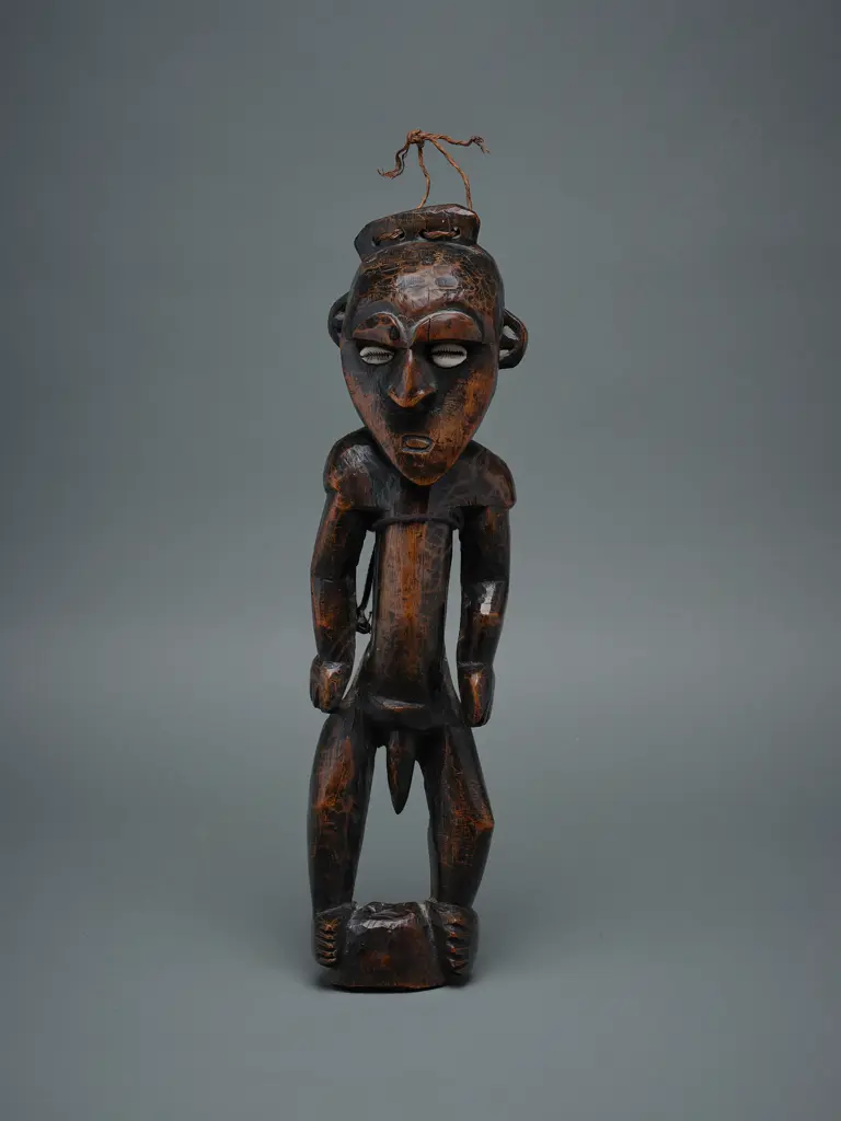 African wooden male figure, Image 1++